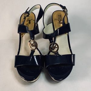Michael Kors Navy Patent Leather T- Strap Sandals